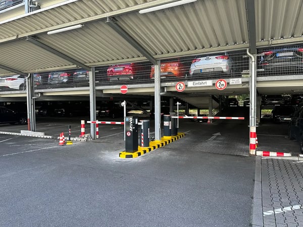 Parkobello setzt in Frankfurt auf die ticketlose Parklösung von Arivo.