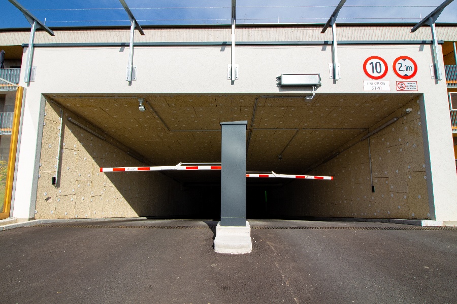  Arivo`s barrier system in use for Q7 in Graz
