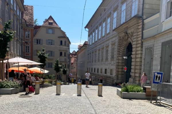 Bei der Sporgasse in Graz ist die Zufahrtslösung von Arivo Parking Solutions im Einsatz