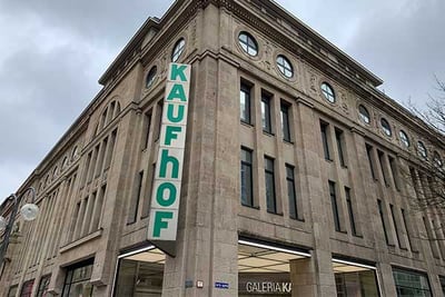 Parking at Galeria Karstadt Kaufhof transitions to a ticketless system