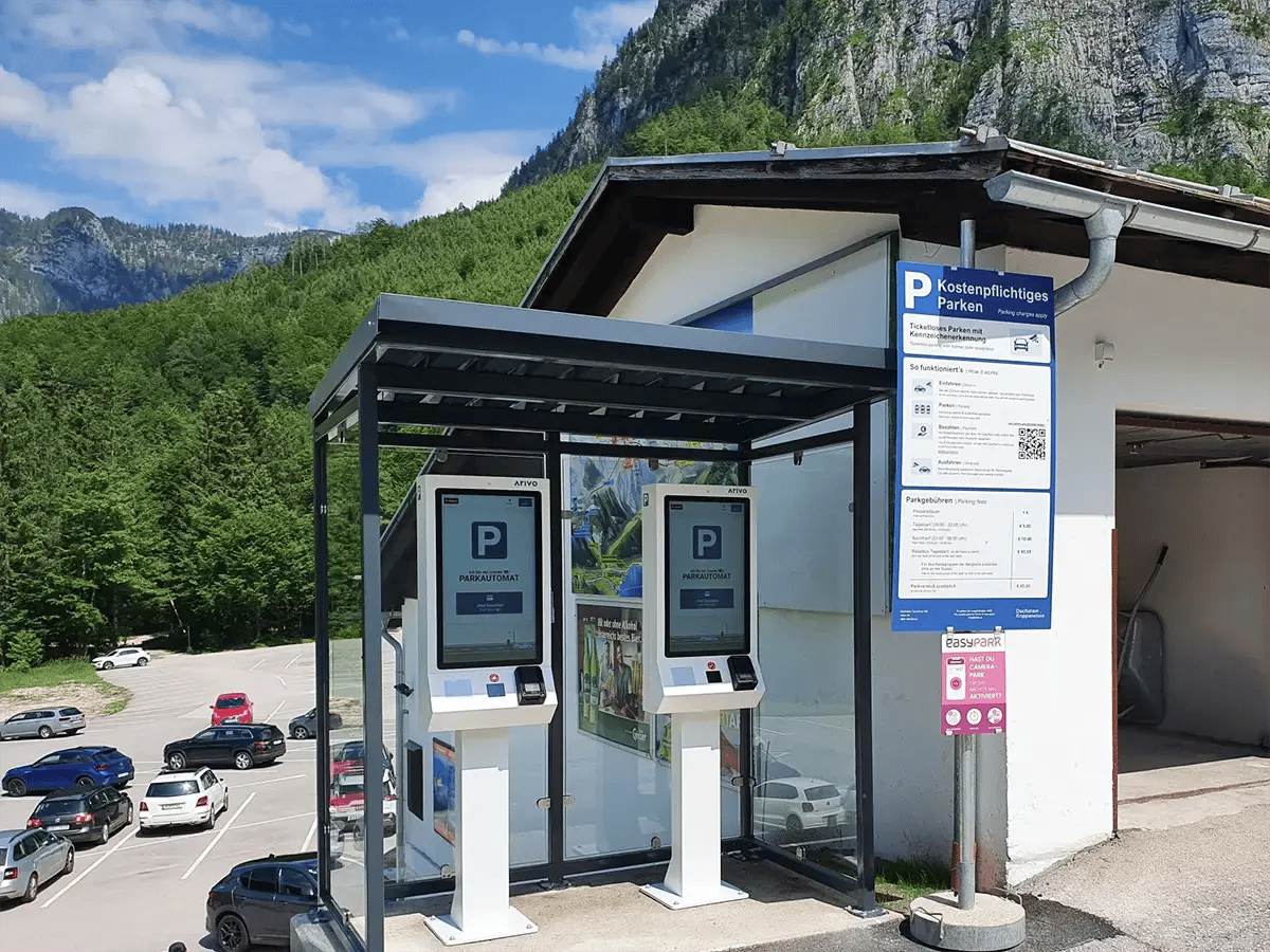 Kassenautomaten Bergbahnen Dachstein Krippenstein in Obertraun, Oberösterreich