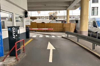 Steinstraße Parking Garage by Park Service Hüfner