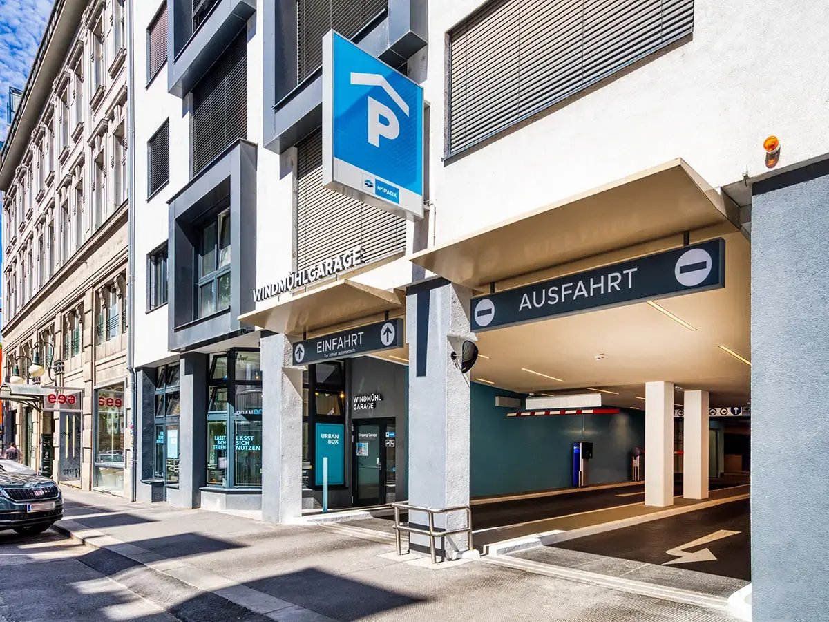 Ein- und Ausfahrt Garage Windmühlengasse Wipark, Wien