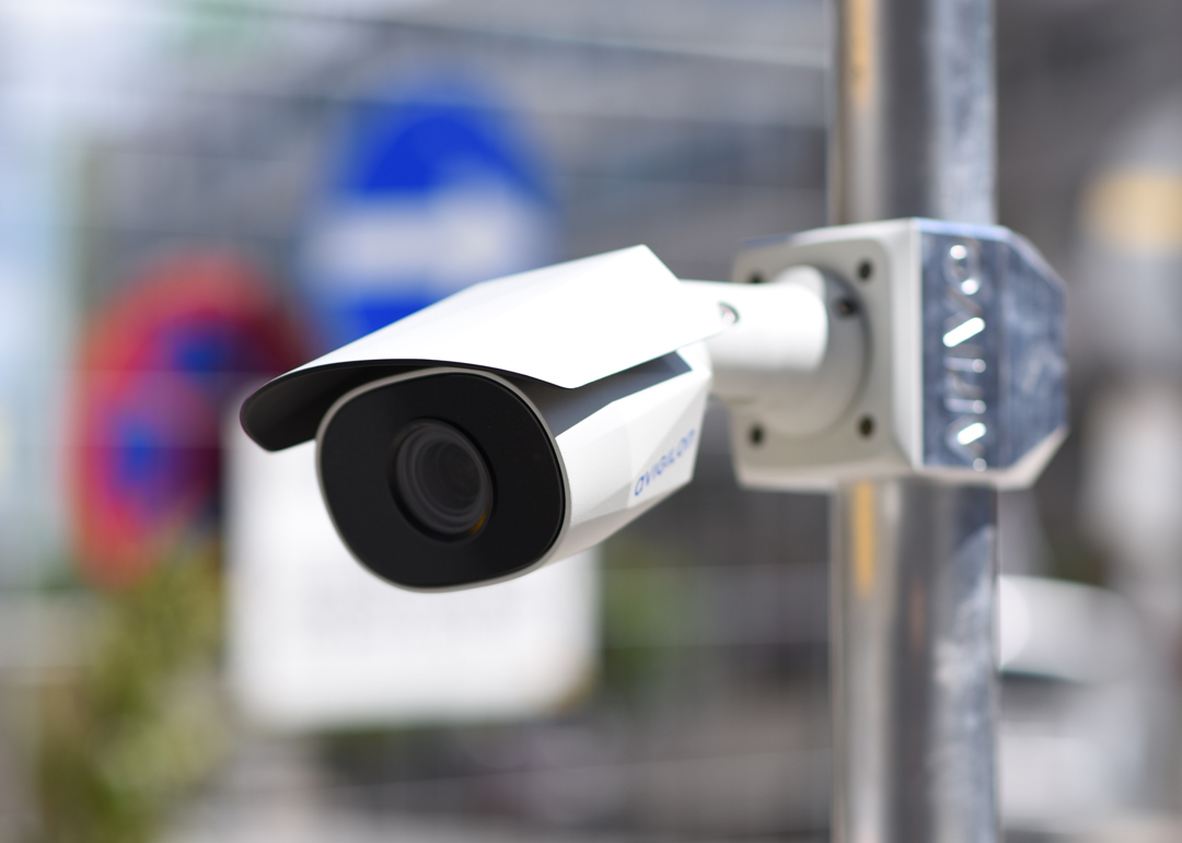 Von Arivo eingesetzte Kamera zur Kennenzeichenerkennung bei Parkflächen