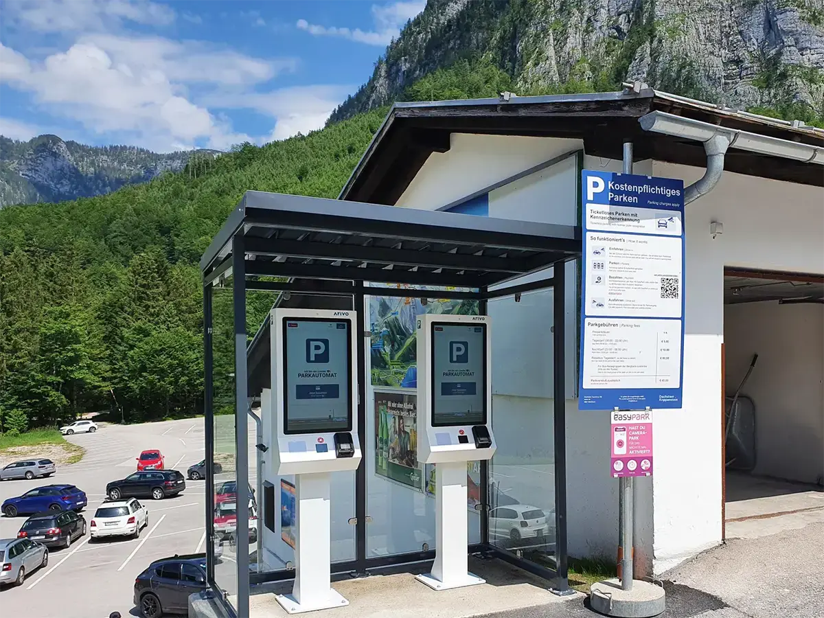 Bargeldlose Bezahlautomaten beim Parkplatz Dachstein Krippenstein