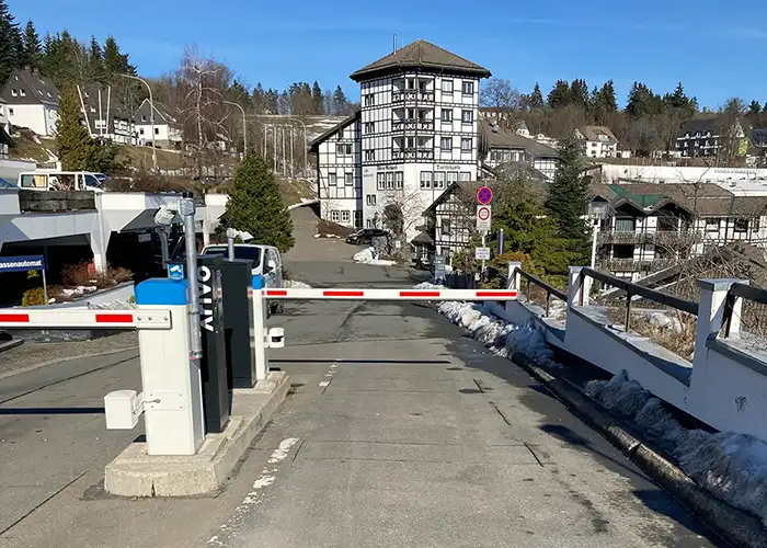 Die Parklösung von Arivo für Tourismus, Skigebiete & Hotels