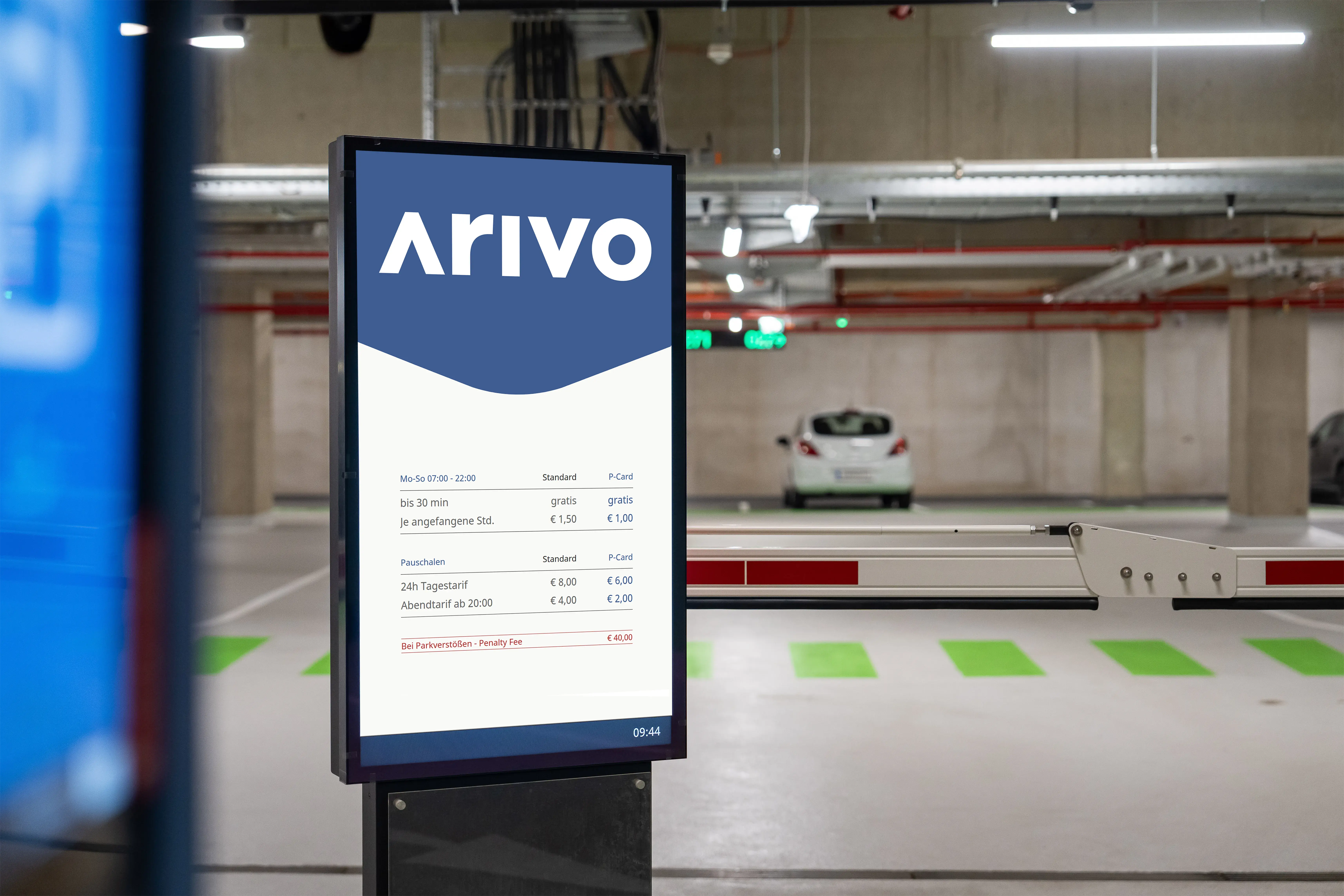 Arivo Einfahrtsscreen in einer beschrankten Anlage