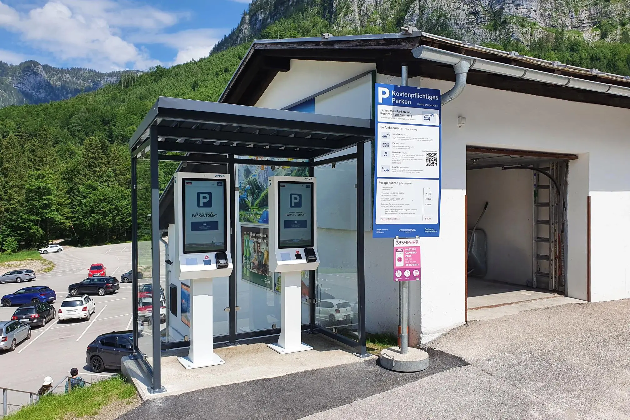 Neues Parksystem von Bergbahnen Dachstein Krippenstein Cashless Automaten