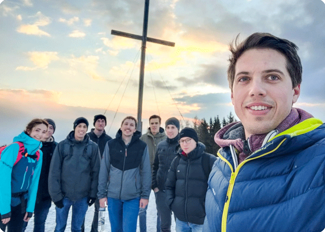 Das Arivo Team bei der Schöckl Wanderung im Winter 2022